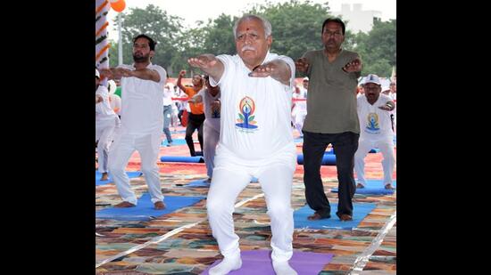 Haryana CM Manohar Lal Khattar on Wednesday said that people should adopt yoga as a routine exercise in their life as it is the best medium to make life stress-free. (HT Photo)