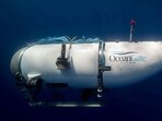 The Titan weighs 20,000 pounds (9,071 kilograms). The U.S. Navy’s Flyaway Deep Ocean Salvage System is designed to lift up to 60,000 pounds (27,216 kilograms).