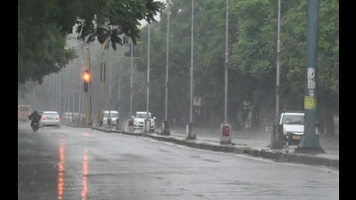 After the abatement of cyclone Biparjoy, the monsoon system which had become stalled is now starting to expand further as per the India meteorological department (IMD). Around 6.8 mm rain was recorded in the city on Thursday and more rain is likely from June 24. This is called ‘pre-monsoon activity’ by the officials. (HT Photo) After the abatement of cyclone Biparjoy, the monsoon system which had become stalled is now starting to expand further as per the India meteorological department (IMD). Around 6.8 mm rain was recorded in the city on Thursday and more rain is likely from June 24. This is called ‘pre-monsoon activity’ by the officials. (HT Photo)