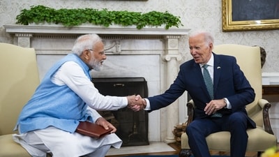US President Joe Biden, right, shakes hands with Prime Minister Narendra Modi during a meeting in the Oval Office of the White House in Washington, DC, US, on Thursday. (Bloomberg)