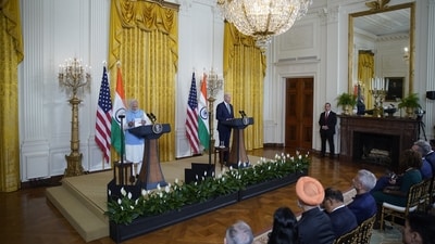 US President Joe Biden, right, and Narendra Modi, India's prime minister, at a news conference in the East Room of the White House during a state visit in Washington, DC, US, on Thursday, June 22, 2023. Biden and Modiwill announce a series of defense and commercial deals designed to improve military and economic ties between their nations during the state visit, senior US officials said. (Bloomberg) US President Joe Biden, right, and Narendra Modi, India's prime minister, at a news conference in the East Room of the White House during a state visit in Washington, DC, US, on Thursday, June 22, 2023. Biden and Modiwill announce a series of defense and commercial deals designed to improve military and economic ties between their nations during the state visit, senior US officials said. (Bloomberg)