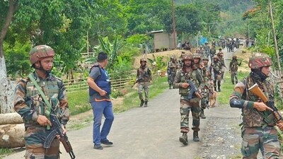 Indian army soldiers patrol during a security operation in hill and valley areas in the northeastern state of Manipur, India. (Reuters / File) Indian army soldiers patrol during a security operation in hill and valley areas in the northeastern state of Manipur, India. (Reuters / File)
