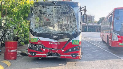 Since June 18, there have been at least five BEST bus accidents across the city. (HT PHOTO) Since June 18, there have been at least five BEST bus accidents across the city. (HT PHOTO)