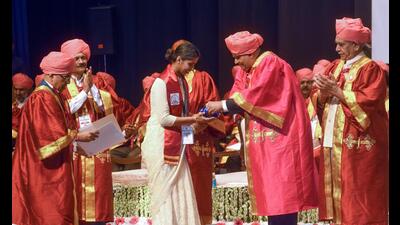 Vice-president Jagdeep Dhankhar presenting a gold medal to a student during the convocation of Jammu University on Thursday. (ANI) Vice-president Jagdeep Dhankhar presenting a gold medal to a student during the convocation of Jammu University on Thursday. (ANI)
