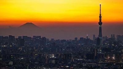 Tokyo Skytree (R) and Mount Fuji (back L) being pictured from the I-link Town observatory. (AFP) Tokyo Skytree (R) and Mount Fuji (back L) being pictured from the I-link Town observatory. (AFP)
