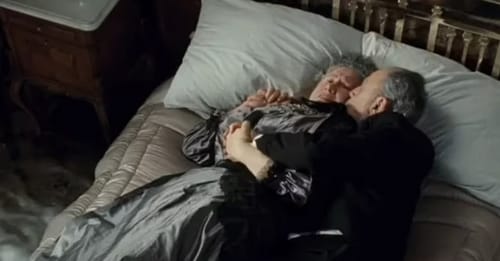 Isidor and Ida were shown in 'Titanic' lying on a bed as the icy waters rose around them (Hotstar screenshot)