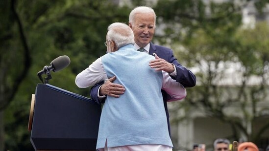 Prime Minister Narendra Modi on Thursday arrived at the White House to a ceremonial welcome hosted by President Joe Biden and First Lady Jill Biden. PM Modi will also have a one-on-one meeting with President Biden to further boost India-US strategic ties.&nbsp;(ANI)