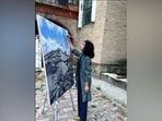 One of the notable milestones in Shah Ifra's career was her participation in the first-ever gallery exhibition at the Sher-Garhi complex in Srinagar. One of the notable milestones in Shah Ifra's career was her participation in the first-ever gallery exhibition at the Sher-Garhi complex in Srinagar.