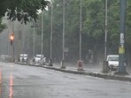 The minimum temperature settled one notch below normal at 27.4 degrees Celsius. The minimum temperature settled one notch below normal at 27.4 degrees Celsius.