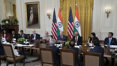 PM Modi holds meeting with CEOs (Bloomberg) PM Modi holds meeting with CEOs (Bloomberg)