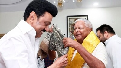 Tamil Nadu Chief Minister M K Stalin meets RJD chief Lalu Prasad in Patna, Thursday, June 22, 2023. (PTI) Tamil Nadu Chief Minister M K Stalin meets RJD chief Lalu Prasad in Patna, Thursday, June 22, 2023. (PTI)