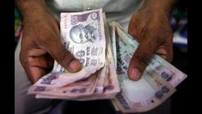 The bike-borne robbers snatched ₹12,000 cash and other valuables from the truck driver. (REUTERS File Photo) The bike-borne robbers snatched ₹12,000 cash and other valuables from the truck driver. (REUTERS File Photo)