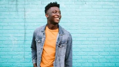 Learn from failures and setbacks: Instead of dwelling on mistakes or failures, view them as opportunities for growth and learning. Understand that setbacks are a natural part of life, and they do not define your worth or abilities. Analyze what went wrong, make any necessary adjustments, and move forward with newfound knowledge and resilience. (Unsplash)