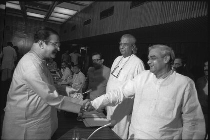 NT Rama Rao shaking hands with AB Vajpayee (HT Archive) NT Rama Rao shaking hands with AB Vajpayee (HT Archive)