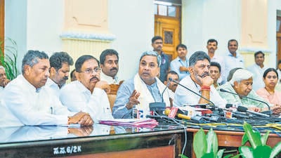 Deputy chief minister DK Shivakumar said that he had consulted with chief minister Siddaramaiah before making the decision to pause the implementation of the Gruha Lakshmi scheme. (PTI) Deputy chief minister DK Shivakumar said that he had consulted with chief minister Siddaramaiah before making the decision to pause the implementation of the Gruha Lakshmi scheme. (PTI)