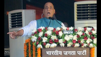 Rajnath Singh was addressing the people in Chandigarh, as part of BJP’s public outreach “Sampark Se Samarthan”. (HT Photo) Rajnath Singh was addressing the people in Chandigarh, as part of BJP’s public outreach “Sampark Se Samarthan”. (HT Photo)