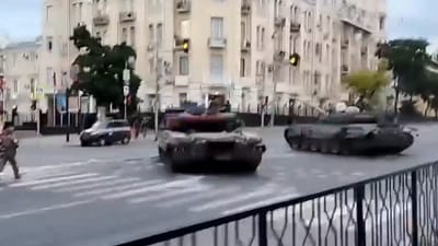 Wagner forces at Southern Military District Headquarters in Rostov, Russia.
