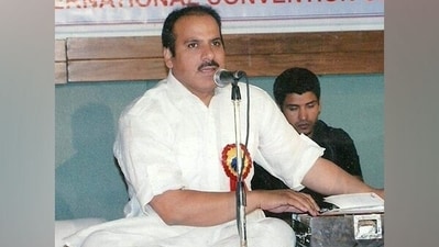Ustaad Waheed Jeelani, a celebrated vocalist, has emerged as a guiding light, bridging cultures and captivating audiences worldwide with his soul-stirring performances. (ANI photo ) Ustaad Waheed Jeelani, a celebrated vocalist, has emerged as a guiding light, bridging cultures and captivating audiences worldwide with his soul-stirring performances. (ANI photo )