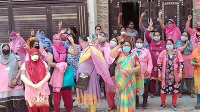 Accredited Social Health Activist (ASHA) workers (File Photo) Accredited Social Health Activist (ASHA) workers (File Photo)