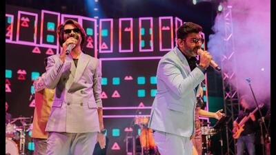 Sachin-Jigar’s song Phir Aur Kya Chaiye and Tere Vaaste have become a rage among music lovers.