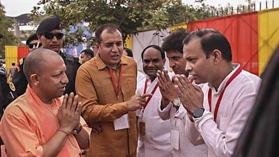 Uttar Pradesh chief minister Yogi Adityanath has said people who did politics in the name of JP are now with the Congress. (PTI PHOTO) Uttar Pradesh chief minister Yogi Adityanath has said people who did politics in the name of JP are now with the Congress. (PTI PHOTO)