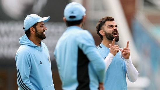 India captain Rohit Sharma (L) and Virat Kohli during a practice session ahead of WTC final against Australia (ICC Twitter)