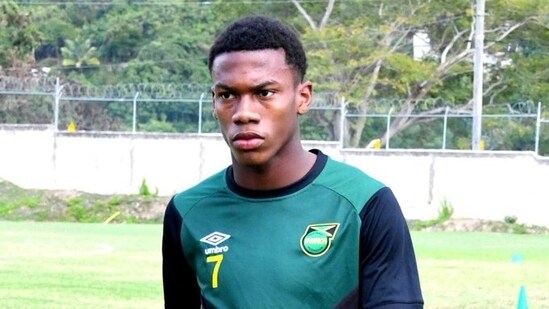Dujuan Richards signed for Chelsea (Chelsea)