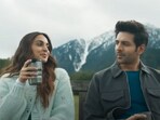 Satyaprem Ki Katha song Pasoori Nu: Kiara Advani and Kartik Aaryan in the music video. Satyaprem Ki Katha song Pasoori Nu: Kiara Advani and Kartik Aaryan in the music video.