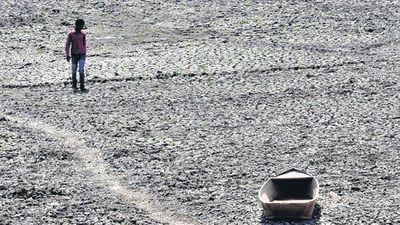 Government officials have expressed concerns about a drought situation by the first week of due to inadequate rainfall in several regions of Karnataka. (HT Archives) Government officials have expressed concerns about a drought situation by the first week of due to inadequate rainfall in several regions of Karnataka. (HT Archives)