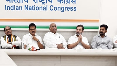Congress President Mallikarjun Kharge with party leaders Rahul Gandhi and K.C. Venugopal, and Telangana Congress President Revanth Reddy. (Hindustan Times)