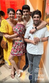 Anshula Kapoor, Khushi Kapoor, Akshay Marwah and Rohan Thakkar at Arjun Kapoor's bash. (Instagran)