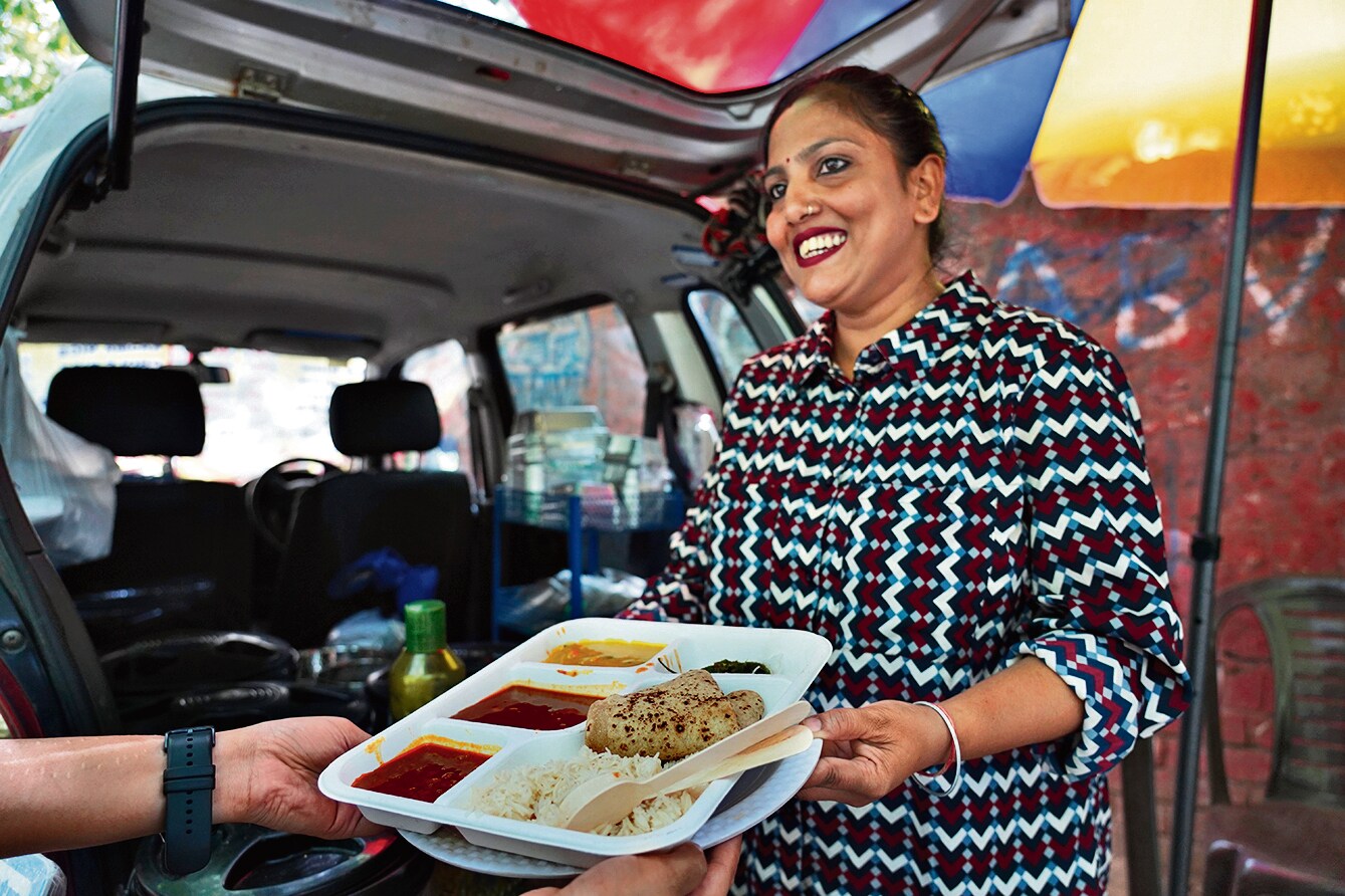 Nitakshi Nidhi’s homemade food is for every student who misses maa ke haath ka khana. Nitakshi Nidhi’s homemade food is for every student who misses maa ke haath ka khana.