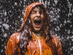 Maintaining healthy and beautiful skin during the monsoon season requires following a proper skincare routine