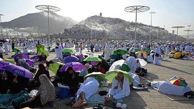 Muslim pilgrims crowd Saudi Arabia's Mount Arafat, also known as Jabal al-Rahma or Mount of Mercy, during the climax of the Hajj pilgrimage on June 27. Temperatures soared to 46 degrees Celsius (113 Fahrenheit) on Monday as robed worshippers shielded by umbrellas journeyed from Mecca to Mina, reported AFP. ( Sajjad Hussain / AFP) Muslim pilgrims crowd Saudi Arabia's Mount Arafat, also known as Jabal al-Rahma or Mount of Mercy, during the climax of the Hajj pilgrimage on June 27. Temperatures soared to 46 degrees Celsius (113 Fahrenheit) on Monday as robed worshippers shielded by umbrellas journeyed from Mecca to Mina, reported AFP. ( Sajjad Hussain / AFP)