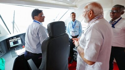 Prime Minister Narendra Modi interacts with staff in the Vande Bharat Express during its flagging-off ceremony at the Rani Kamalapati Railway Station in Bhopal. (ANI/PIB) Prime Minister Narendra Modi interacts with staff in the Vande Bharat Express during its flagging-off ceremony at the Rani Kamalapati Railway Station in Bhopal. (ANI/PIB)
