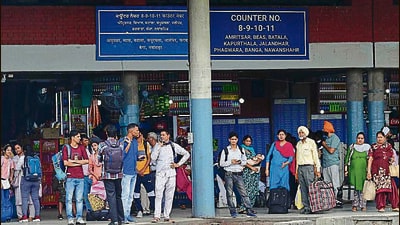 Passengers waiting for buses at ISBT-43 in Chandigarh on Tuesday. (Ravi Kumar/HT ) Passengers waiting for buses at ISBT-43 in Chandigarh on Tuesday. (Ravi Kumar/HT )