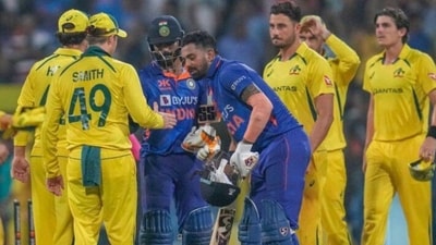 Ricky Ponting and Nasser Hussain have their say on India's ODI World Cup opener vs Australia Ricky Ponting and Nasser Hussain have their say on India's ODI World Cup opener vs Australia