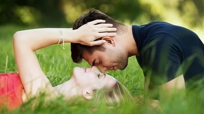 Daily Love and Relationship Horoscope 2023: Find out love predictions for June 28. (Pixabay)