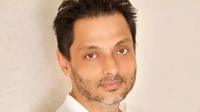 Sujoy Ghosh will reportedly direct Shah Rukh Khan and Suhana's film Sujoy Ghosh will reportedly direct Shah Rukh Khan and Suhana's film
