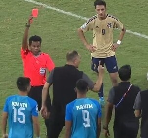 Igor Stimac being shown a red card during the SAFF Championship match between India and Kuwait in Bengaluru (Twitter) Igor Stimac being shown a red card during the SAFF Championship match between India and Kuwait in Bengaluru (Twitter)