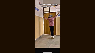 A screengrab from the reel that shows SGTB Khalsa student, Prabhjot Singh moving like #SerbianDancingLady. (Screengrab: bolda_ni_sengh/Instagram)