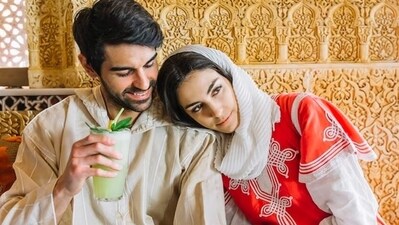 Post Eid, one must give rest to both body and mind by hydrating well, eating nutritious food and sleeping well (Freepik) Post Eid, one must give rest to both body and mind by hydrating well, eating nutritious food and sleeping well (Freepik)
