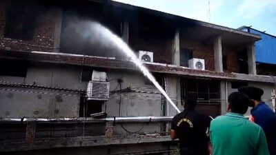 Fire at garment manufacturing unit in Ludhiana (HT Photo)