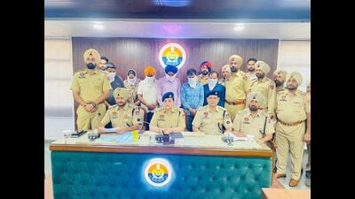 Police on Wednesday arrested Gurpreet Singh, a resident of village Husain Pura near Sirhind, along with five others, including his wife Khushdeep Kaur, and an insurance agent (HT Photo) Police on Wednesday arrested Gurpreet Singh, a resident of village Husain Pura near Sirhind, along with five others, including his wife Khushdeep Kaur, and an insurance agent (HT Photo)