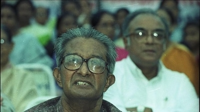 Ashok Mitra, one of India’s finest economists — his cult classic Terms of Trade and Class Relations has inspired the name of this column — was a militant defender of state’s fiscal rights vis-à-vis the Centre. (HT Archives) Ashok Mitra, one of India’s finest economists — his cult classic Terms of Trade and Class Relations has inspired the name of this column — was a militant defender of state’s fiscal rights vis-à-vis the Centre. (HT Archives)