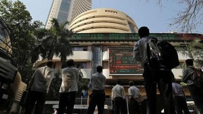 Sensex results on the facade of the Bombay Stock Exchange (BSE) building in Mumbai, India. (REUTERS Photo) Sensex results on the facade of the Bombay Stock Exchange (BSE) building in Mumbai, India. (REUTERS Photo)