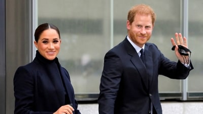 FILE PHOTO: Britain's Prince Harry and Meghan, Duke and Duchess of Sussex, wave as they visit One World Trade Center in Manhattan, New York City, U.S., September 23, 2021. (REUTERS)