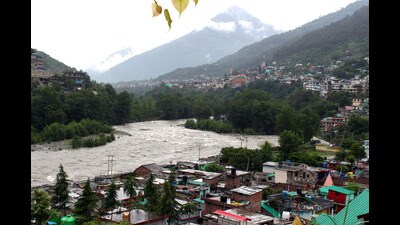Drowning-prone stretches in rivers, rivulets and drains have been identified and the process of installing big and clear signages, indicating danger along the roadside and dangerous rivers beds with a history of people getting drowned is going on. (AQIL KHAN/HT) Drowning-prone stretches in rivers, rivulets and drains have been identified and the process of installing big and clear signages, indicating danger along the roadside and dangerous rivers beds with a history of people getting drowned is going on. (AQIL KHAN/HT)