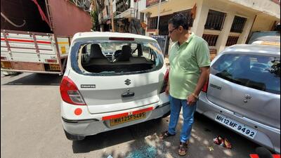 Pune police commissioner Retesh Kumaar on Thursday suspended seven police officials for showing laxity during official work in the vehicle vandalism cases lodged at Sahakarnagar police station. (HT FILE)