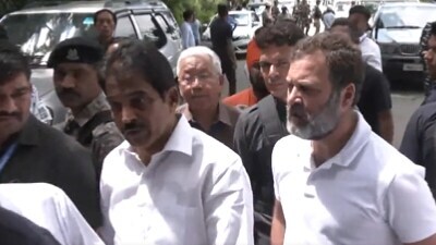 Congress leader Rahul Gandhi with KC Venugopal at Manipur's Bishnupur where his convoy was stopped. (ANI/Twitter) Congress leader Rahul Gandhi with KC Venugopal at Manipur's Bishnupur where his convoy was stopped. (ANI/Twitter)